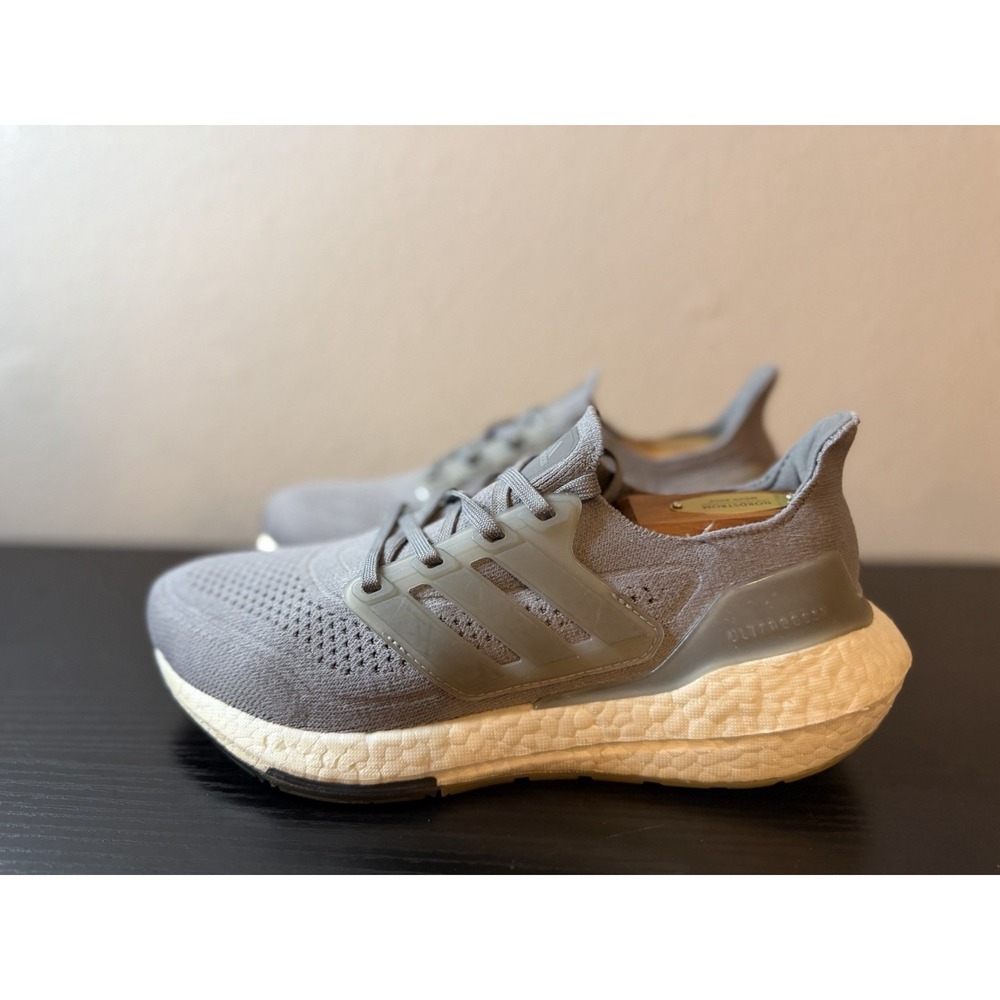 Adidas Ultraboost 21 Running Shoes Womens Size 6.5 Gray Primeknit Boost FY0404 - Picture 5 of 9